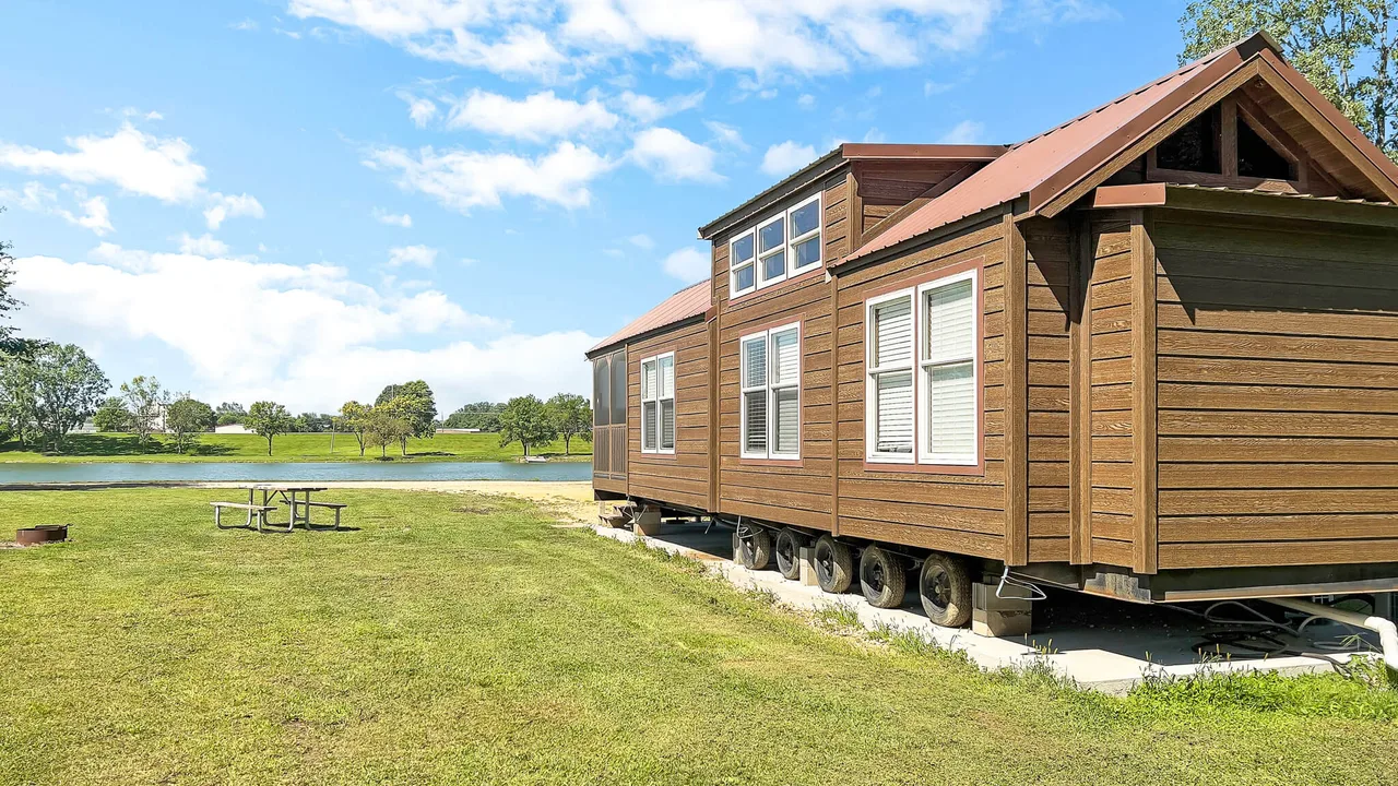 Cabin and tiny home exterior by the lake