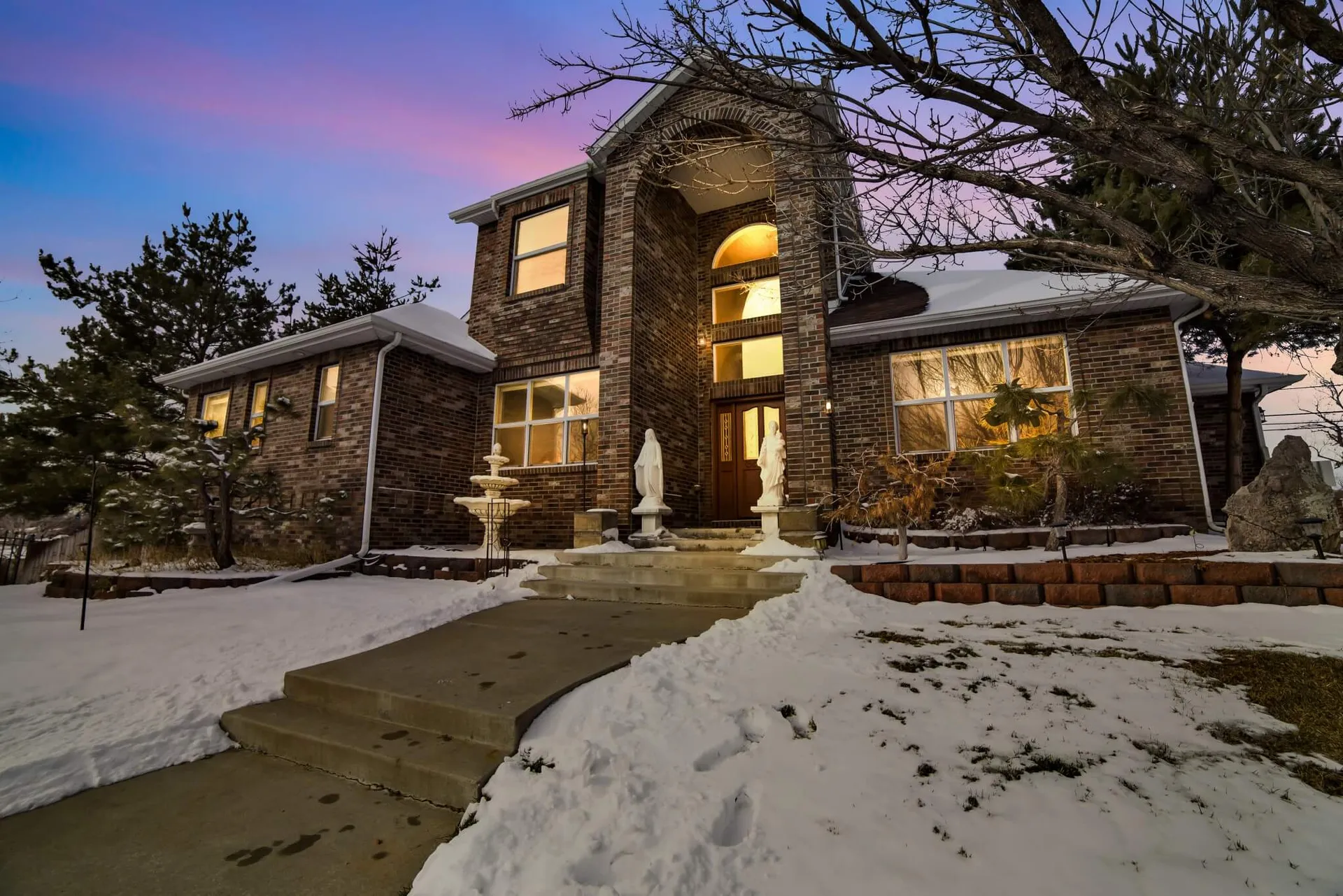 Denver Colorado real estate and mountain views