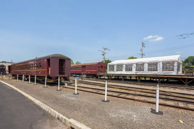 Neighborhood photo 1