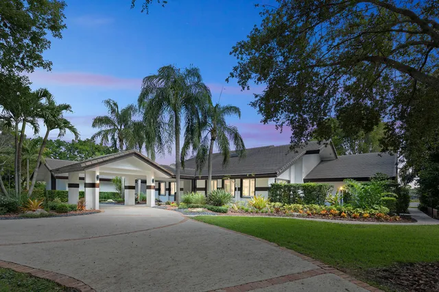Weston Florida home with virtual twilight sky