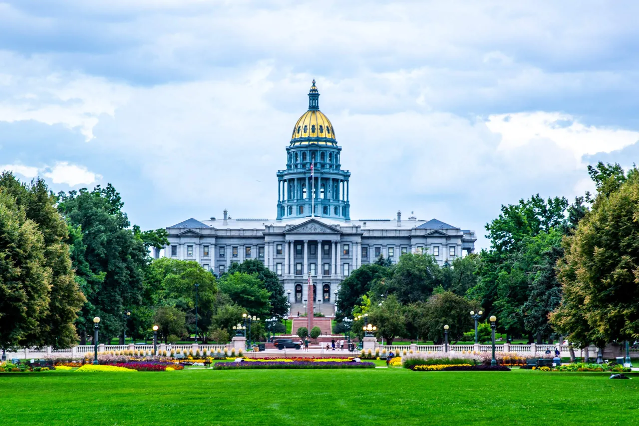 Beautiful local park with walking trails and greenery