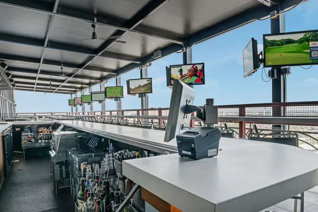 Retail space interior in Orlando, FL