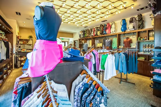 Retail property in Rio Verde, AZ