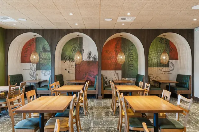 Dining room in Cleburne, TX