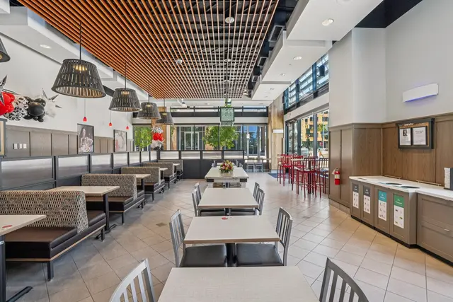 Retail foyer in Millbrae, CA