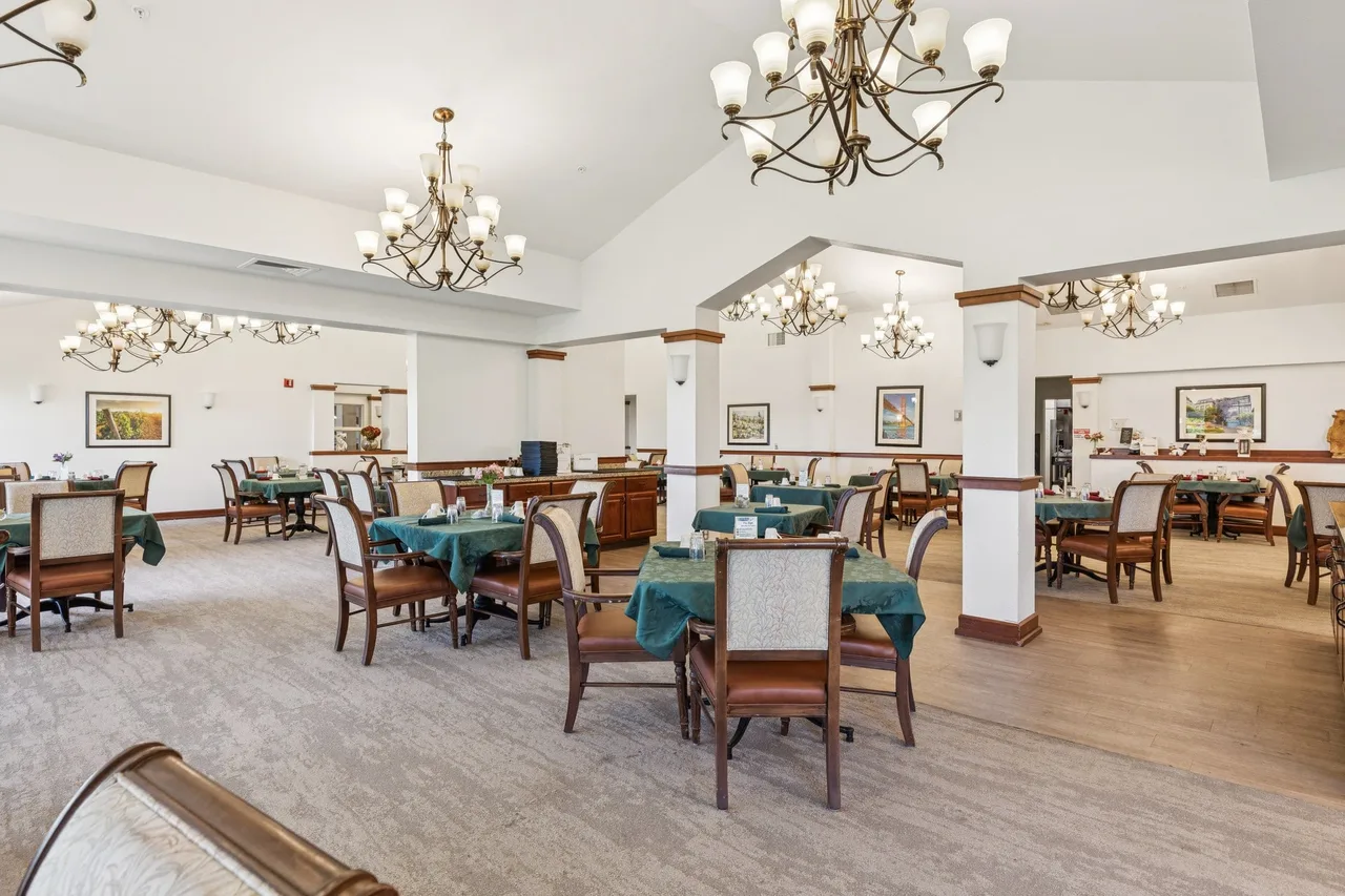 Senior living dining hall in Vallejo, CA