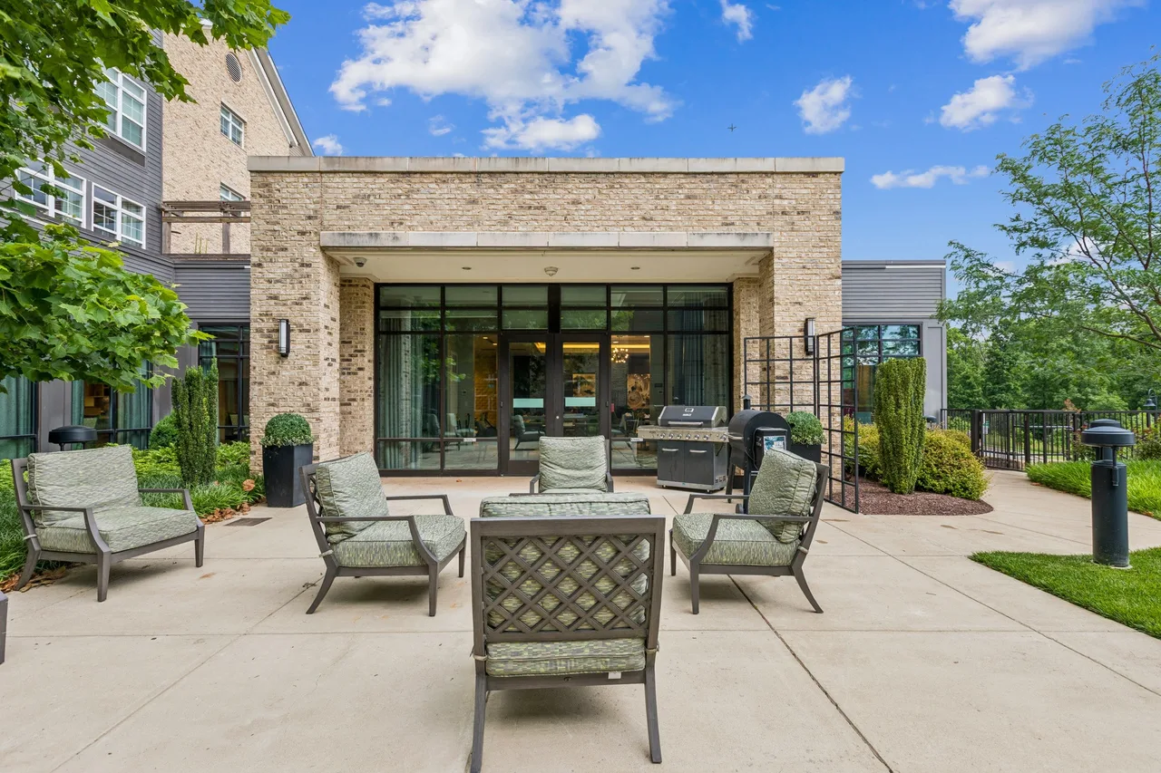 Senior living exterior in Ashburn, VA