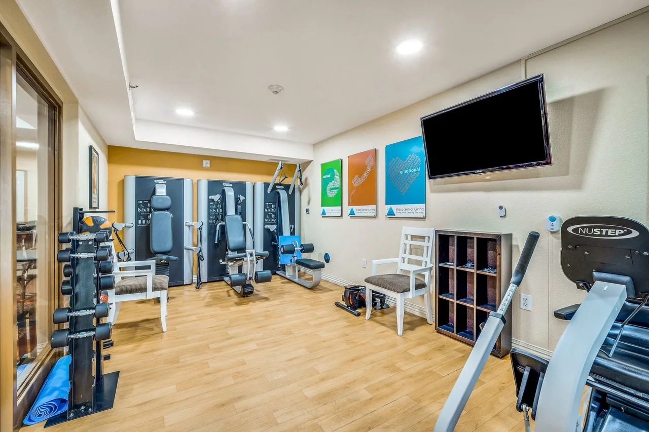 Senior living gym and fitness center