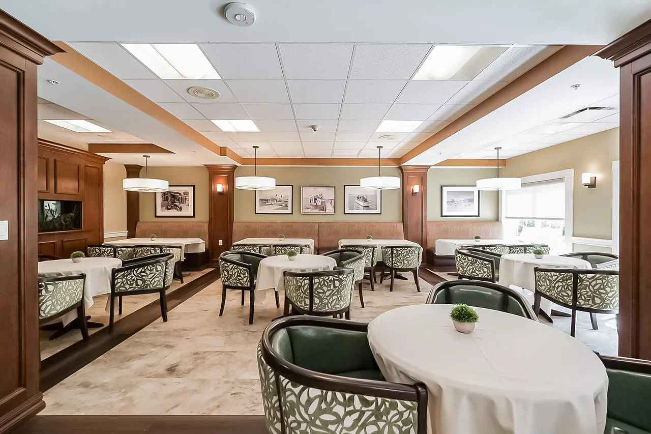Senior living dining hall