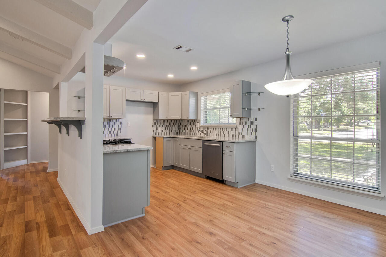 Kitchen & Dining Before